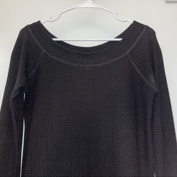 Black Sweater - Picture 2 of 2